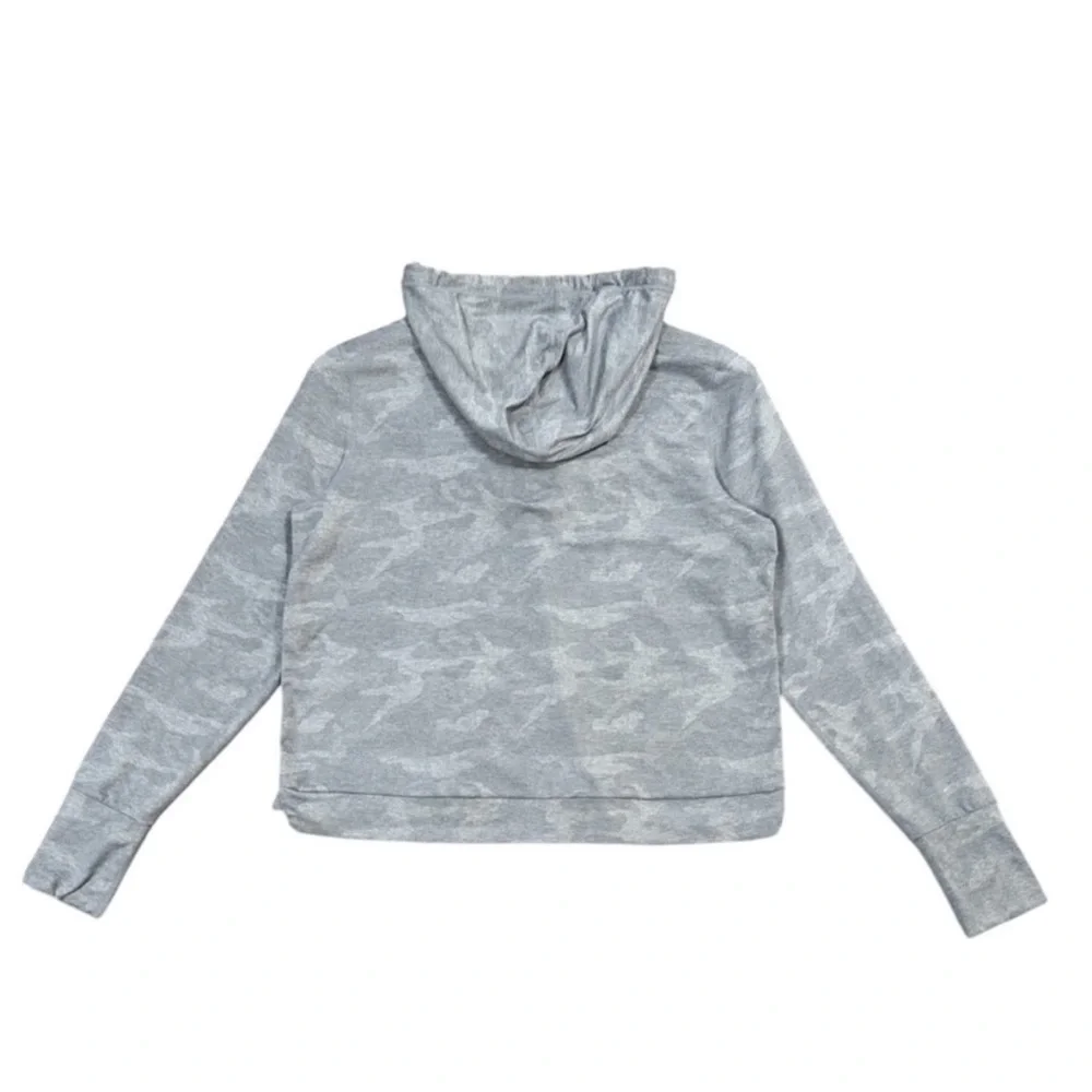 VUORI Halo Essential Hoodie in palo heather camo - Picture 6 of 8